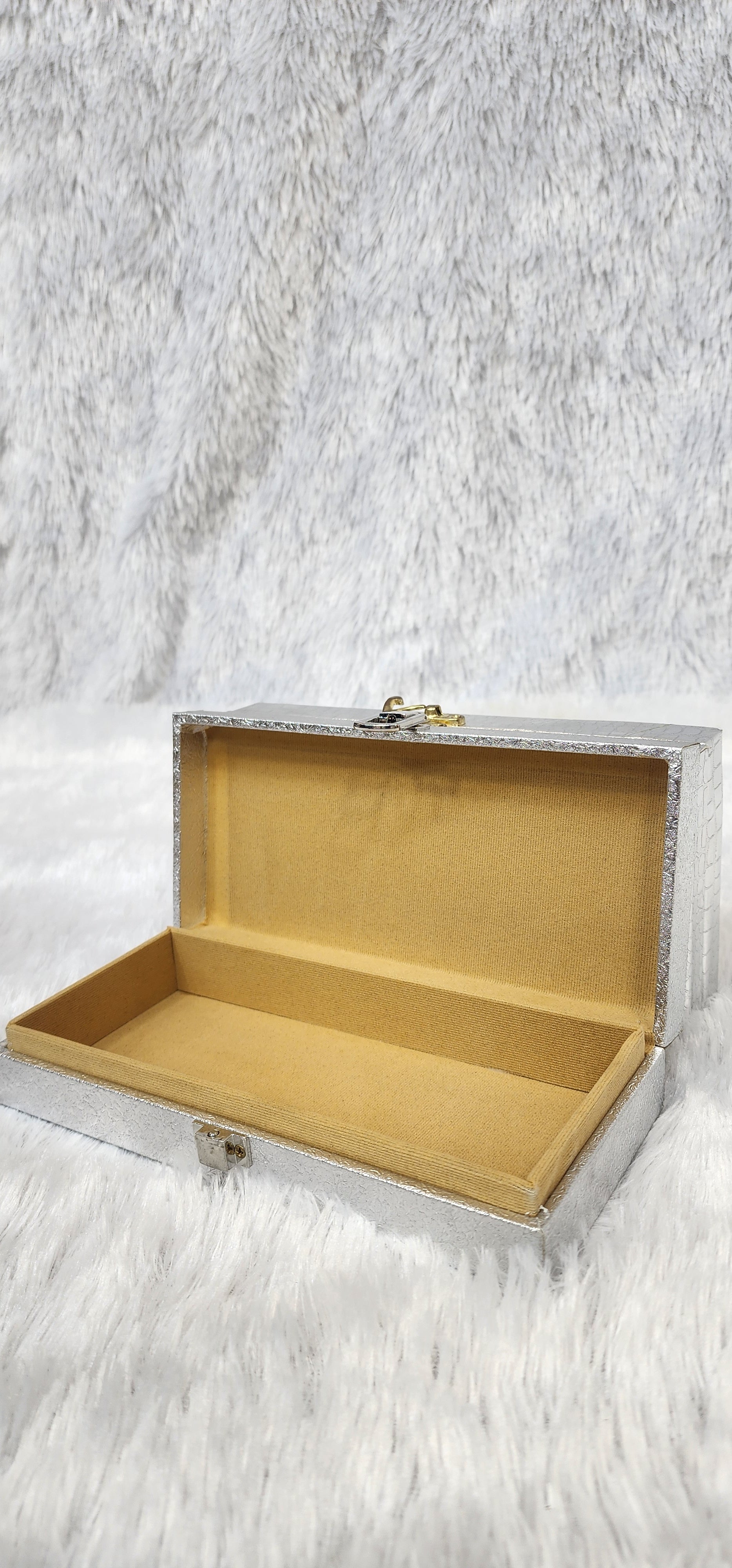Gaddi box