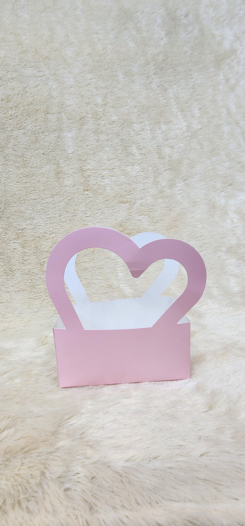 Heart handle paper bag