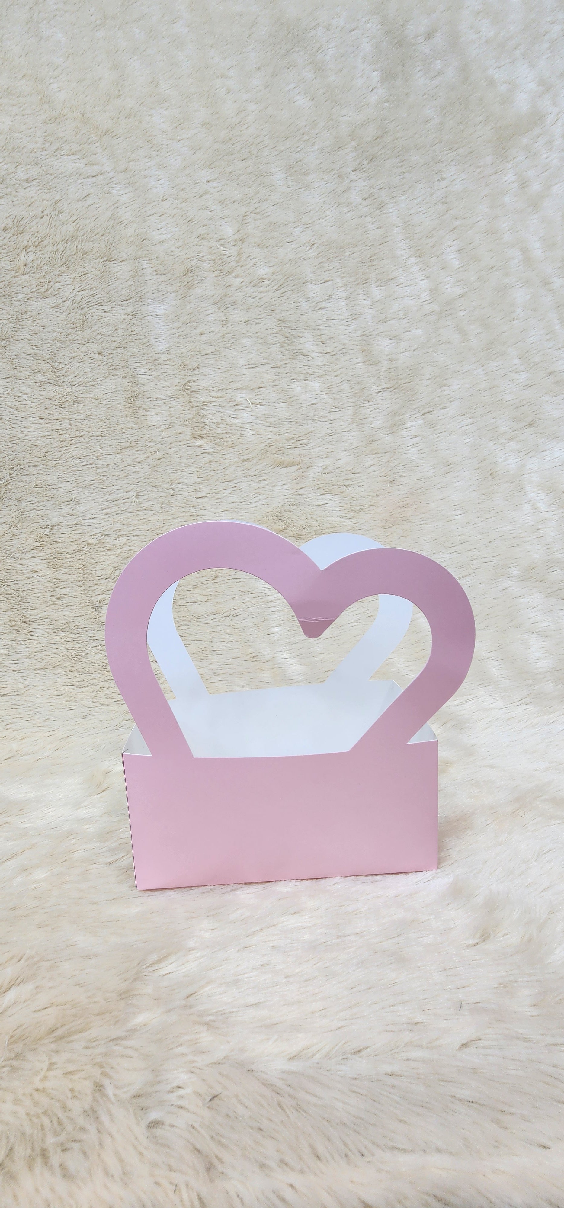 Heart handle paper bag