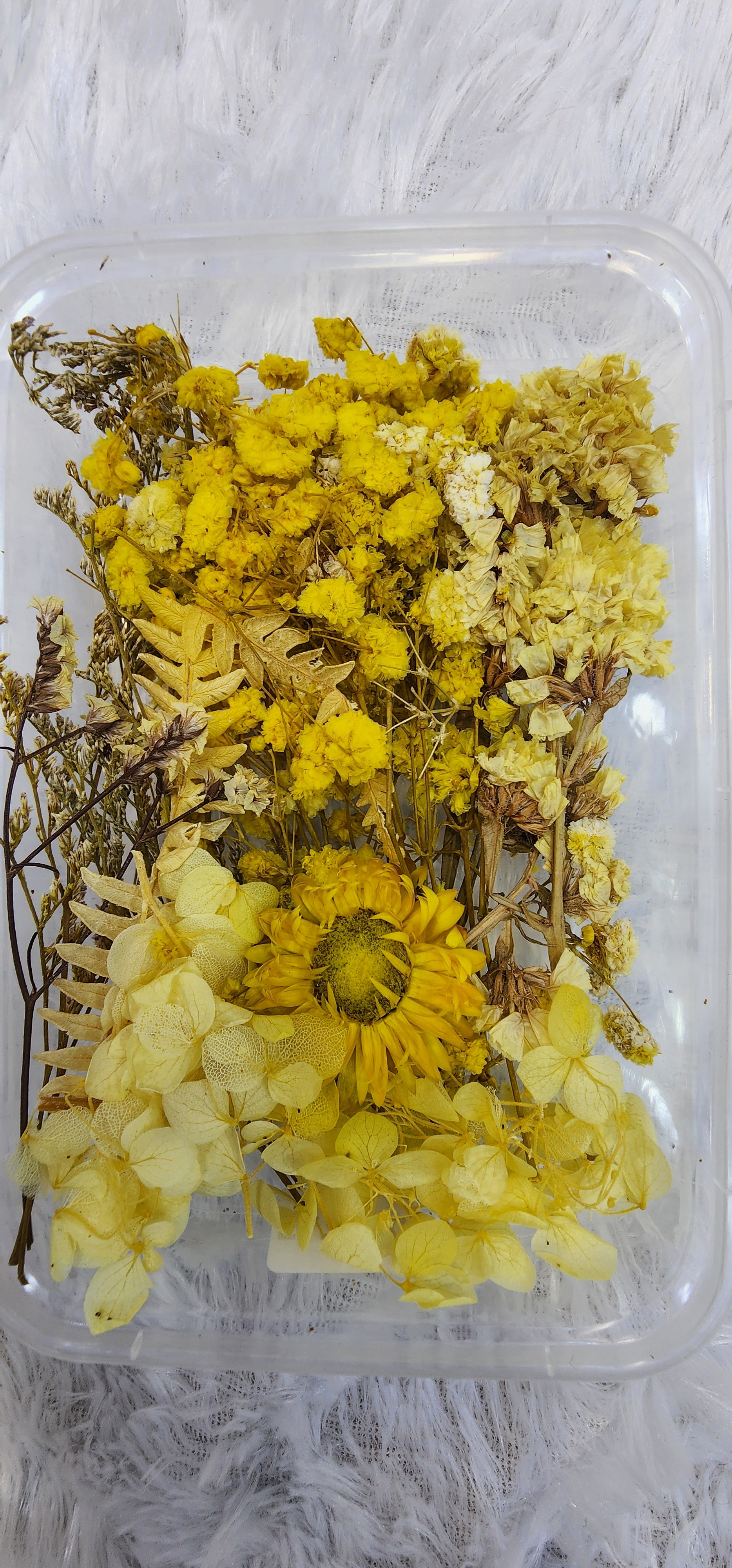 Premium Dried Flower Mix for Resin Art & Bouquet Decoration