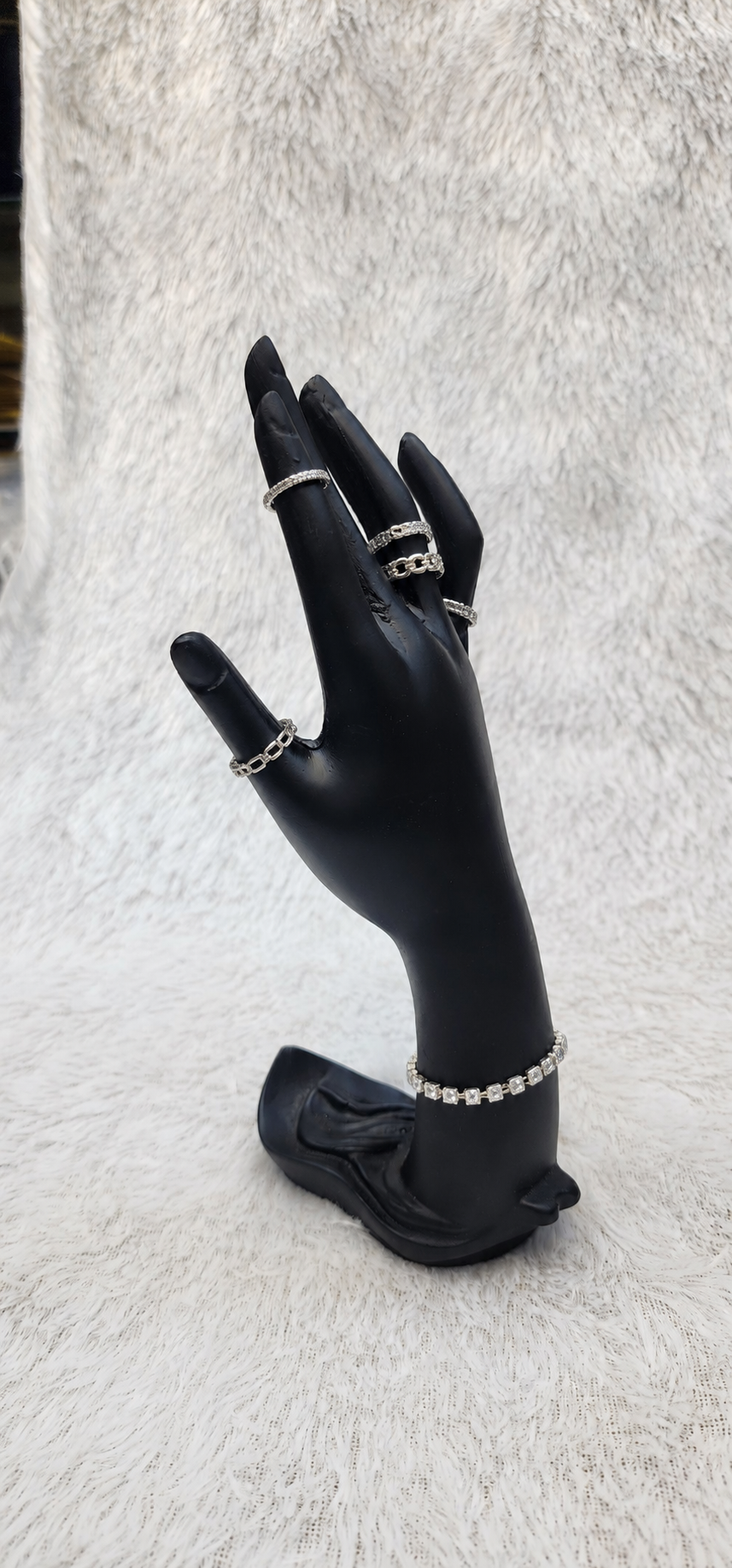 Hand dummy