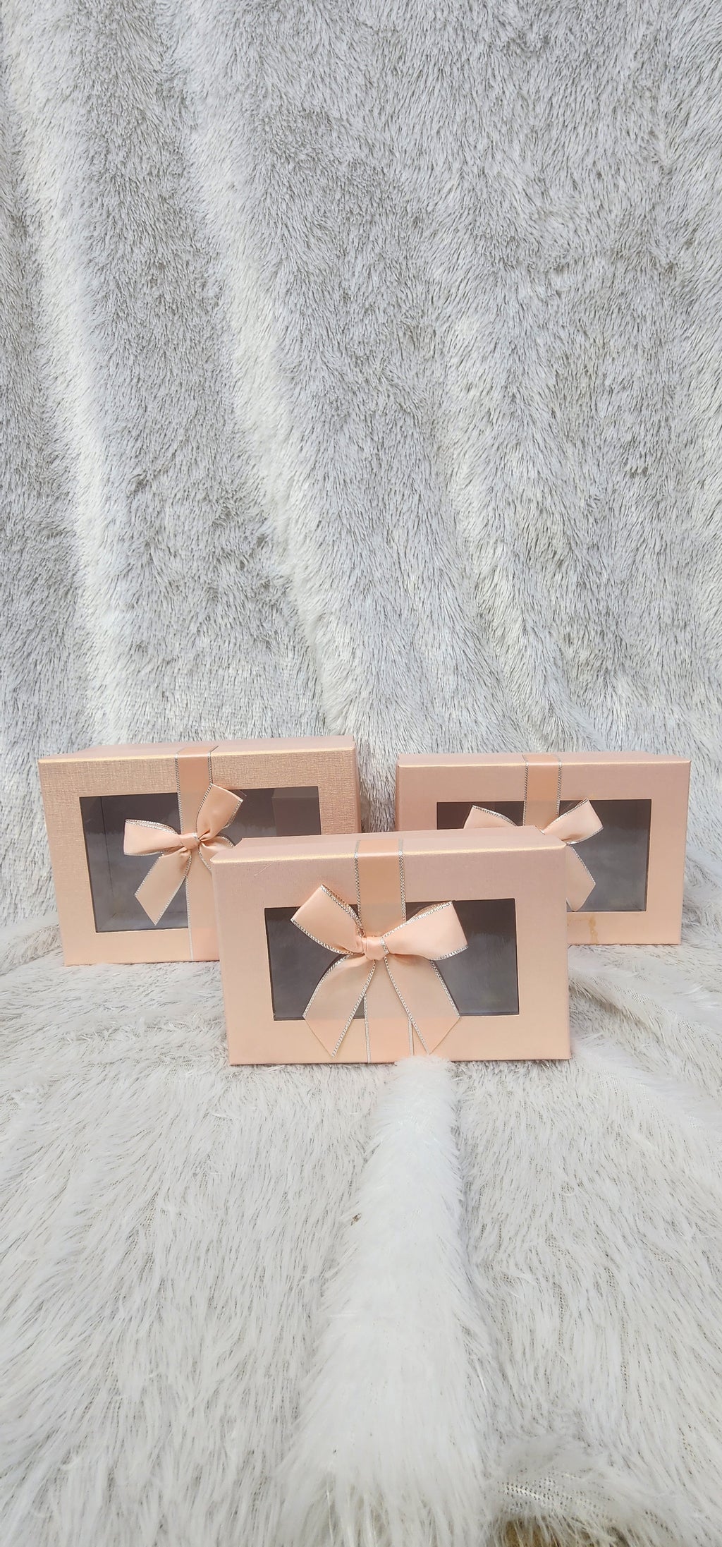 Rectangle Luxe Window Hamper Box