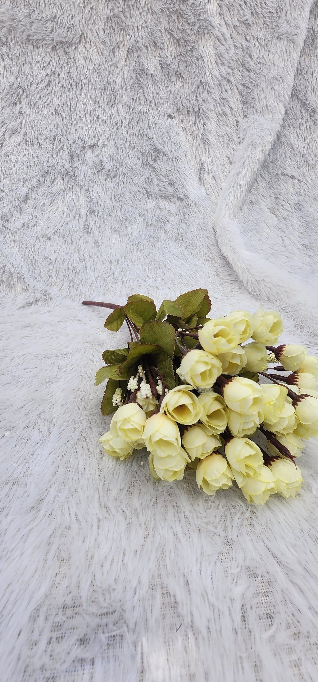 Small Faux Rose Bud Silk Flower Bunch (Available in 5 Colors)