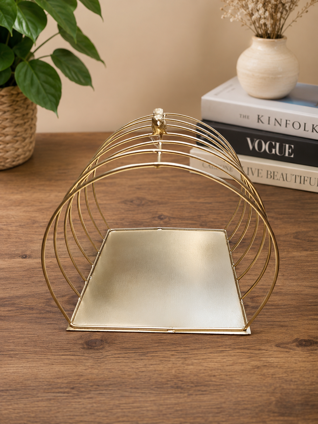 Metal gift hamper basket