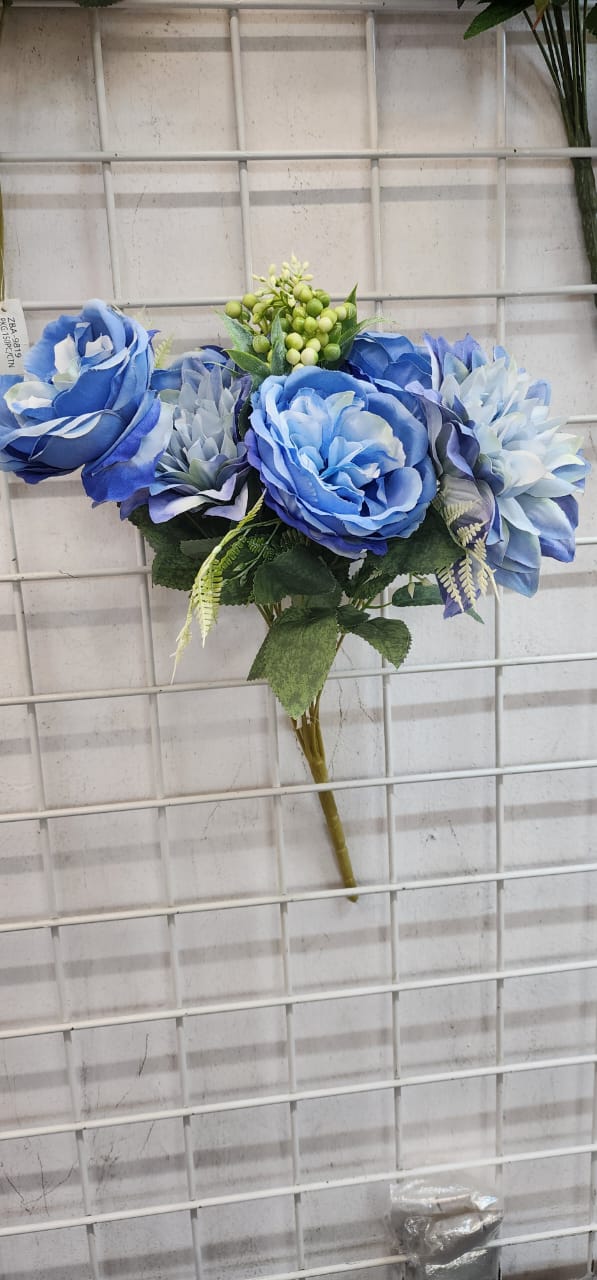 7 head head big rose flower Bunch