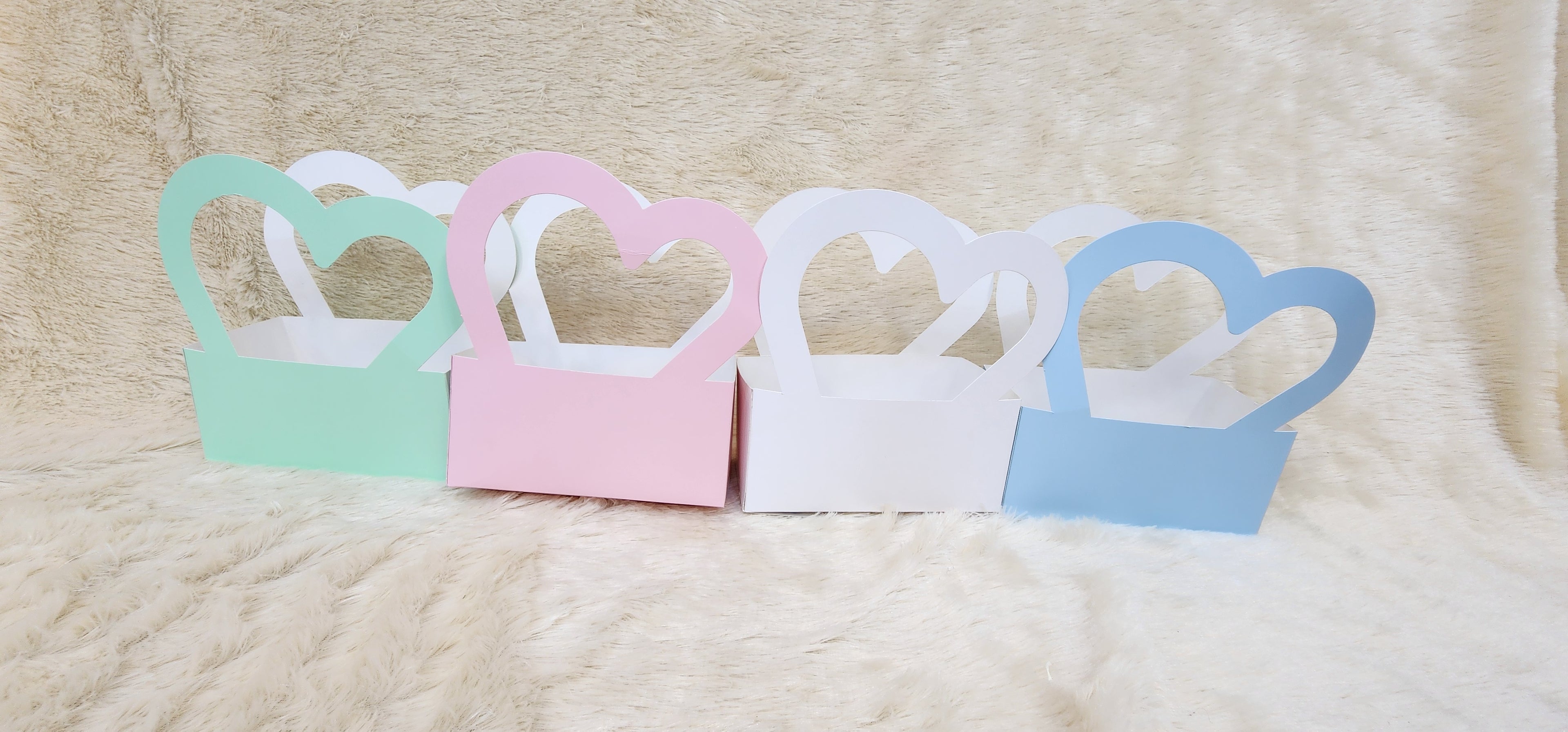 Heart handle paper bag