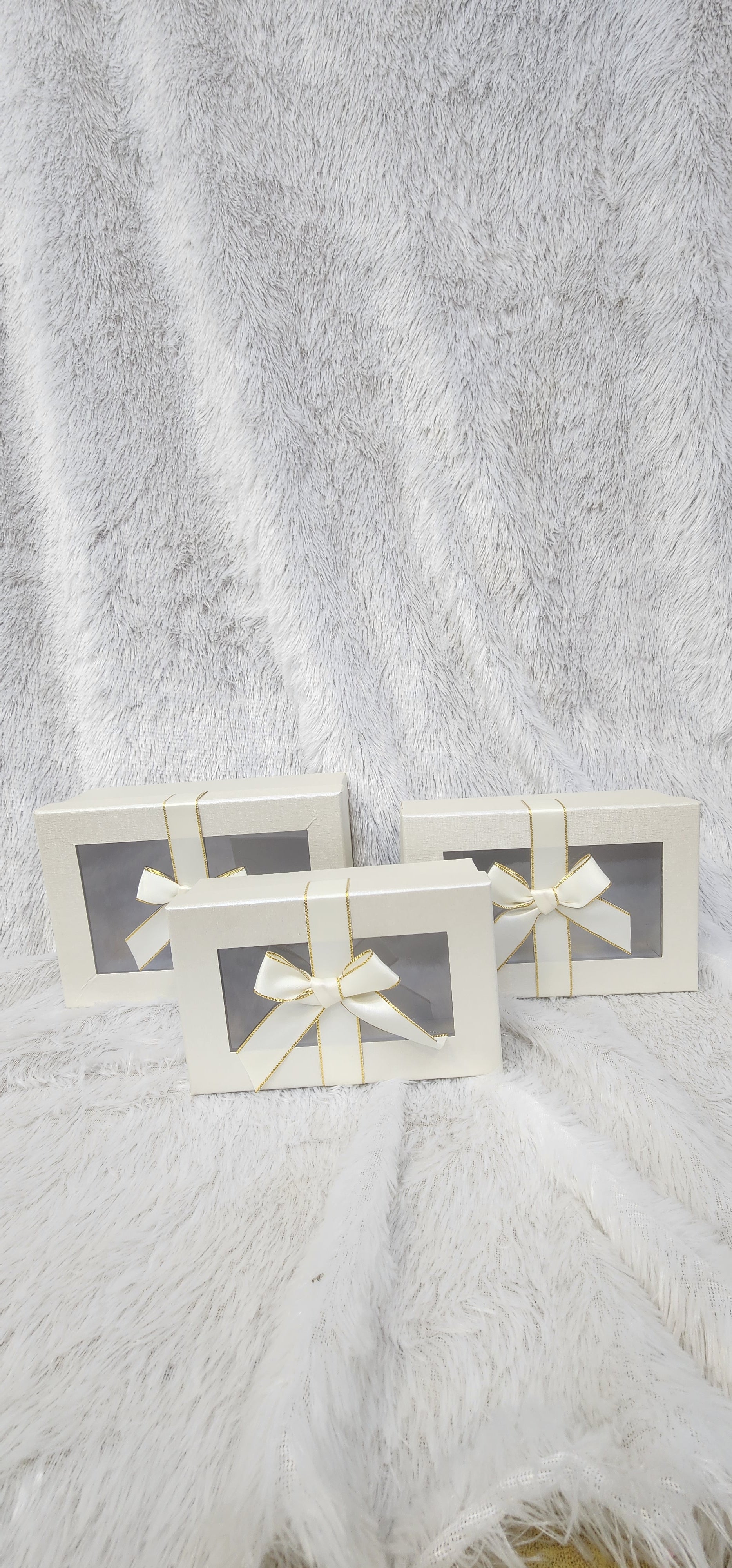 Rectangle Luxe Window Hamper Box
