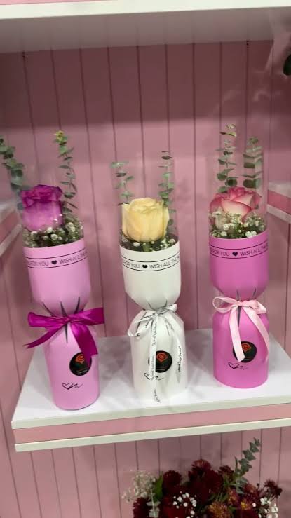 Premium Transparent Flower Tube Box (bouquet)