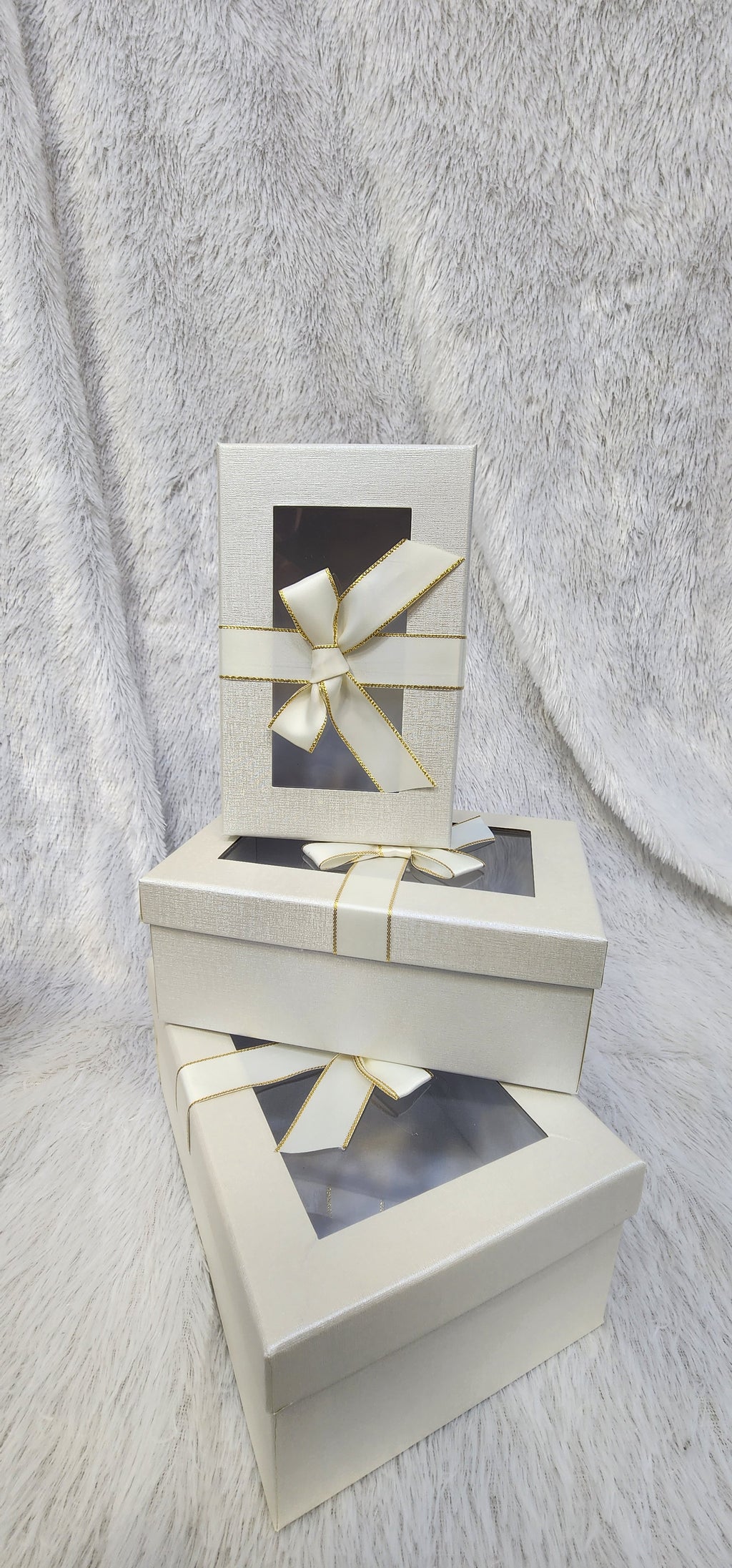 Rectangle Luxe Window Hamper Box