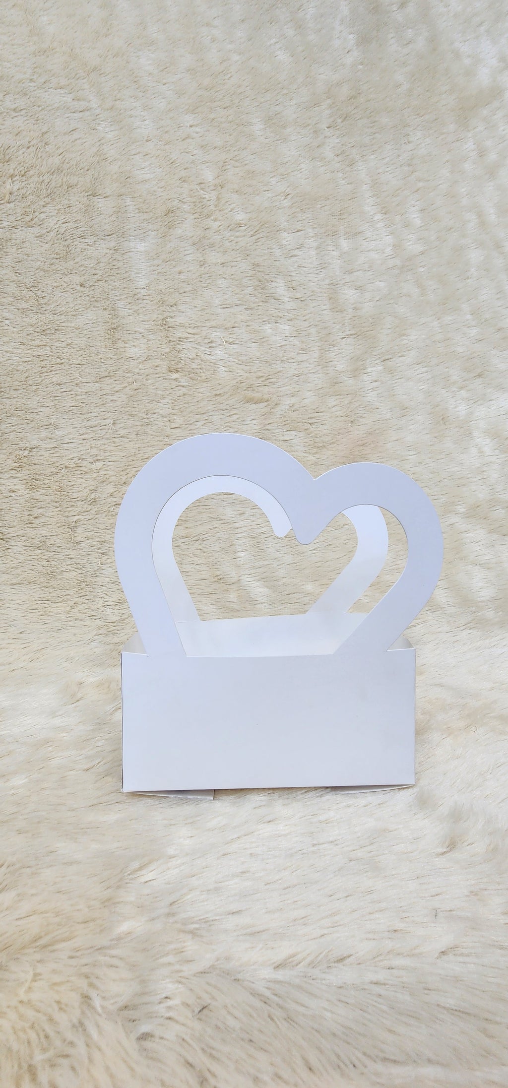 Heart handle paper bag
