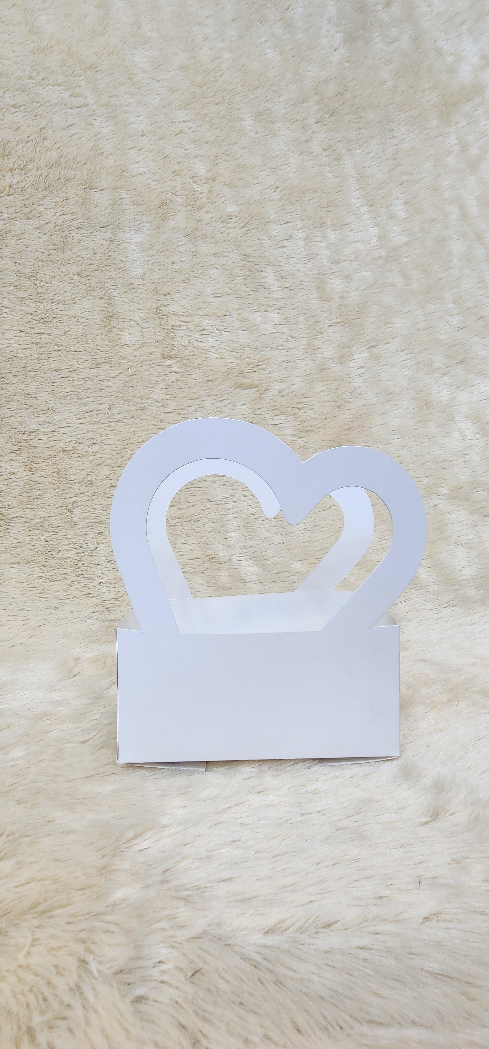 Heart handle paper bag