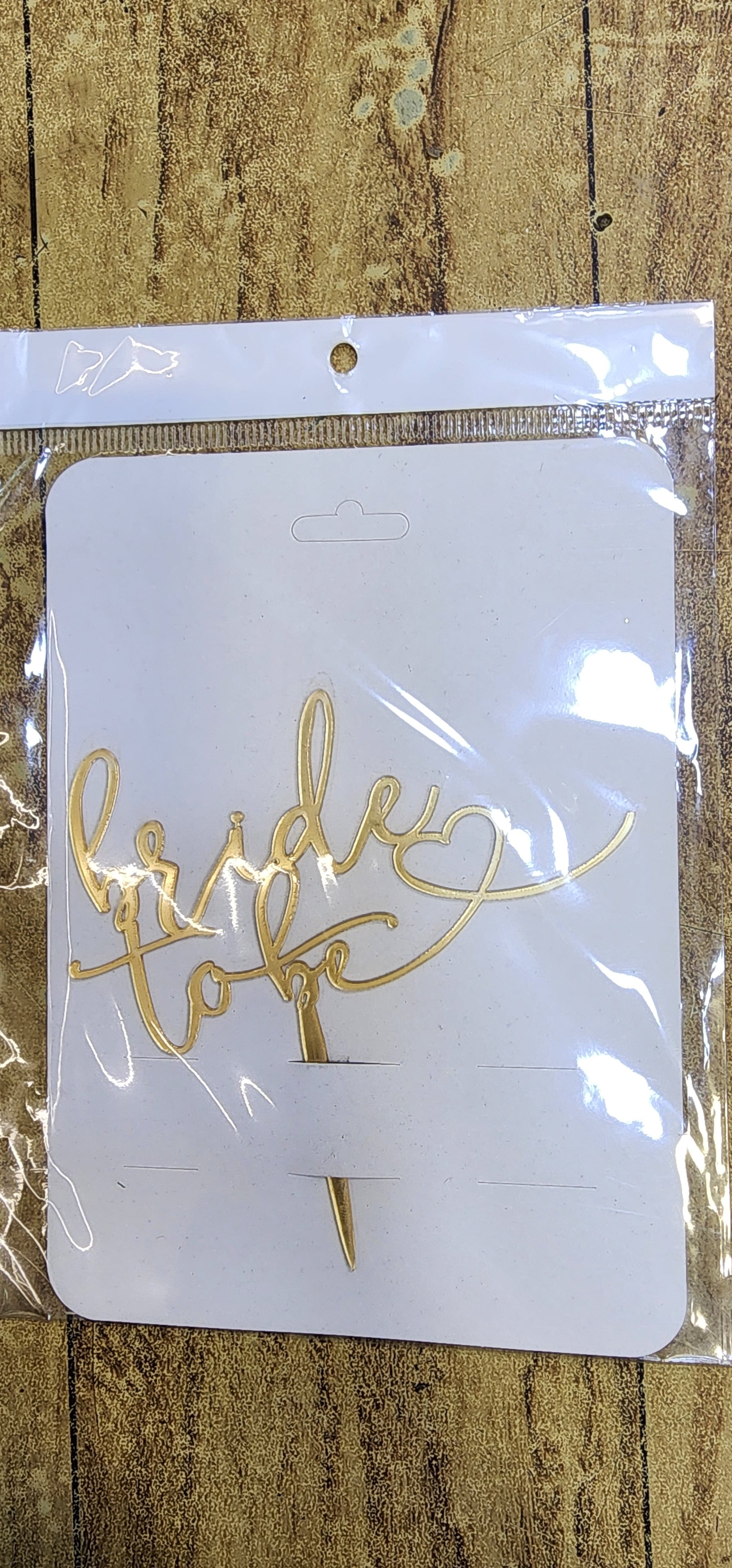 Bride to be heart topper