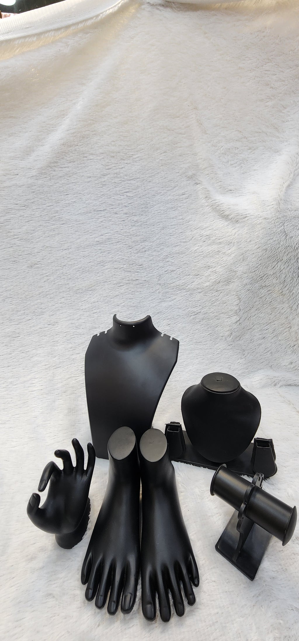 Full jewelry set for imitations and jewelrys display