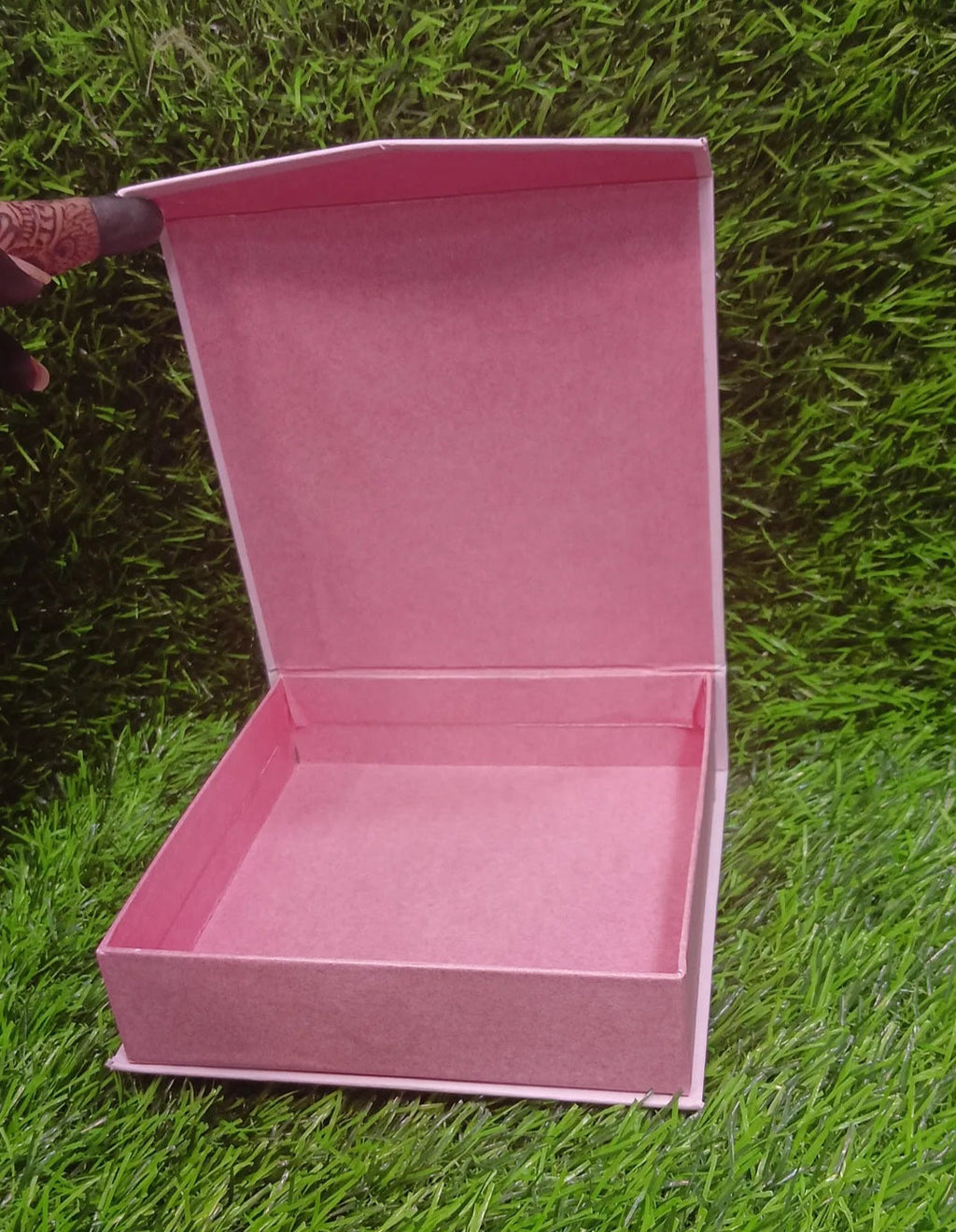 It's A Boy/ It's A Girl Hamper Box