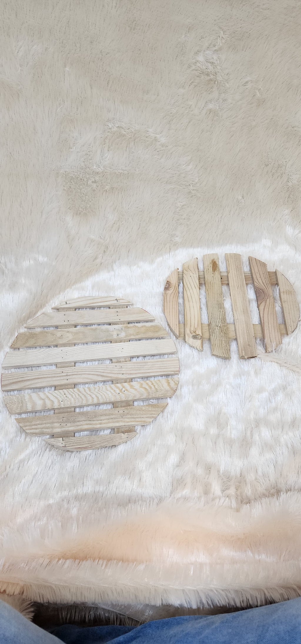 Circular wooden tray