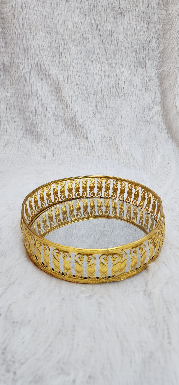 Golden Metal round tray