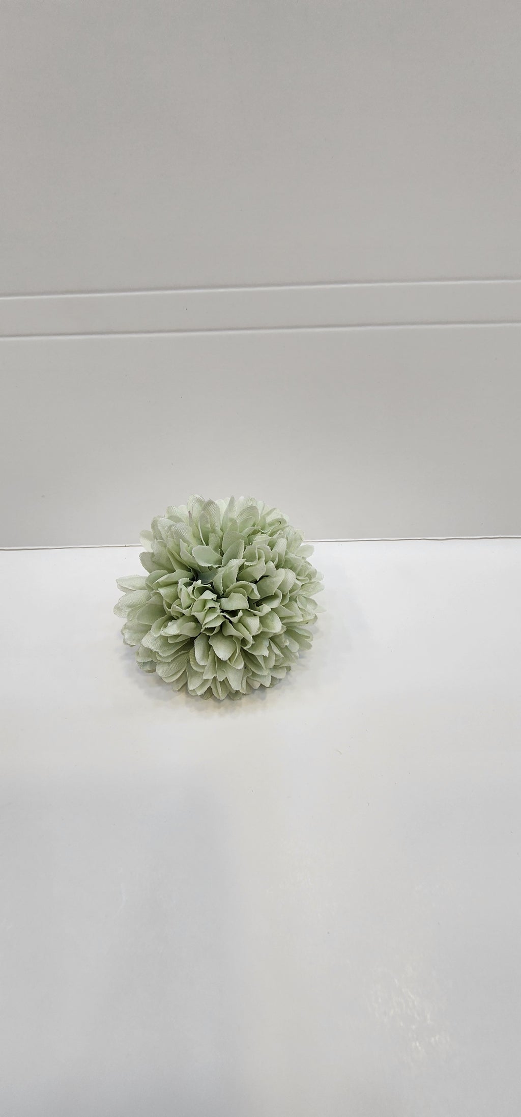 Pom pom flower for decoration