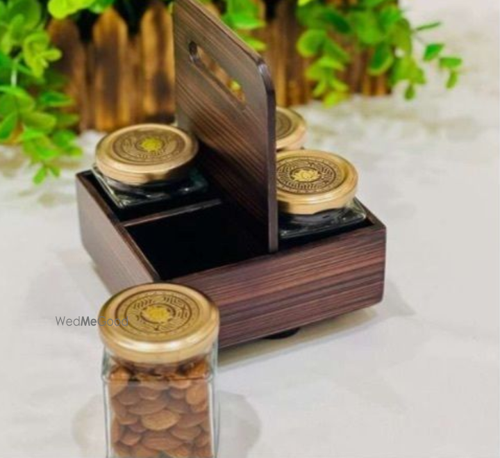 Salsabila Divine Rotating Stand With Dry Fruit Jars