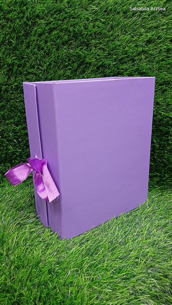 Plain ribbon trunk collapsing hamper box